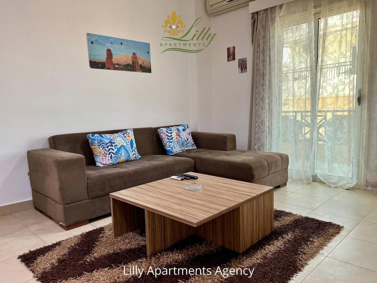 Lilly Apartments Gurdaka Kültér fotó